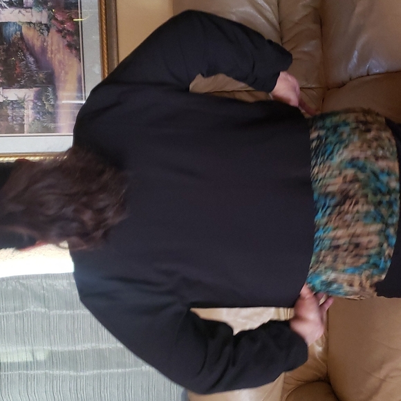 Plus size 2X Torrid black crepe blazer - Picture 5 of 9